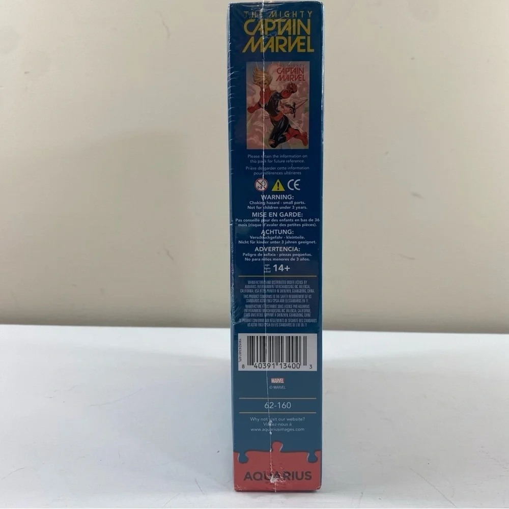 NEW Captain Marvel 500 Piece Jigsaw Puzzle‎